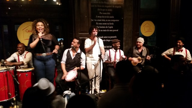 Zé Paulo, da Viradouro, participa de show do ‘Dose Certa’