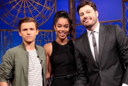 Danilo Gentili recebe o novo Homem-Aranha no The Noite