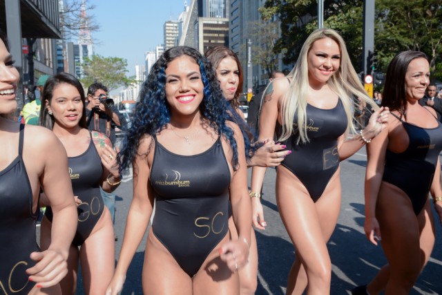Rangel Carlos participa da maratona anual de Misses Bumbuns 