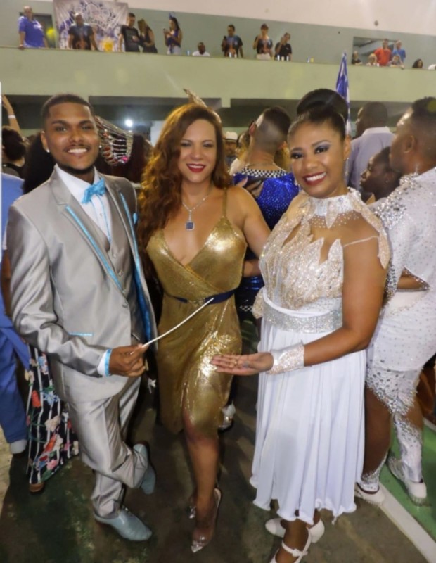 Luciana Telles prestigia lançamento do carnaval 2020 da Sossego