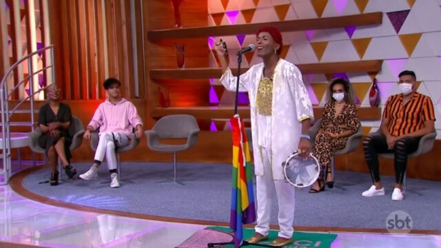 Leci Brandão Cover agita o Programa Casos de Família no SBT