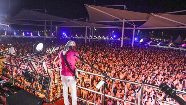 Wesley Safadão, Bell Marques, Ludmila, E o Tchan embalam mais de 20 mil pessoas no Rio