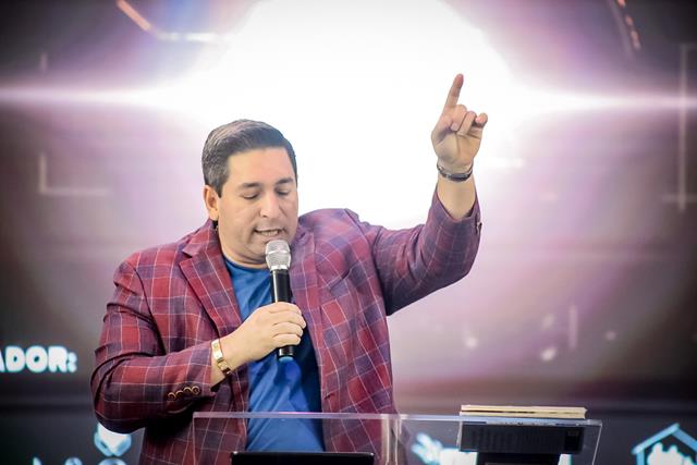 Como a fé pode ser uma ferramenta poderosa para alcançar seus objetivos no campo dos negócios