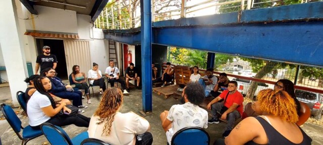 Suburbia – Escola Suburbana de Cinema – inicia capacitação audiovisual para moradores do subúrbio do Rio