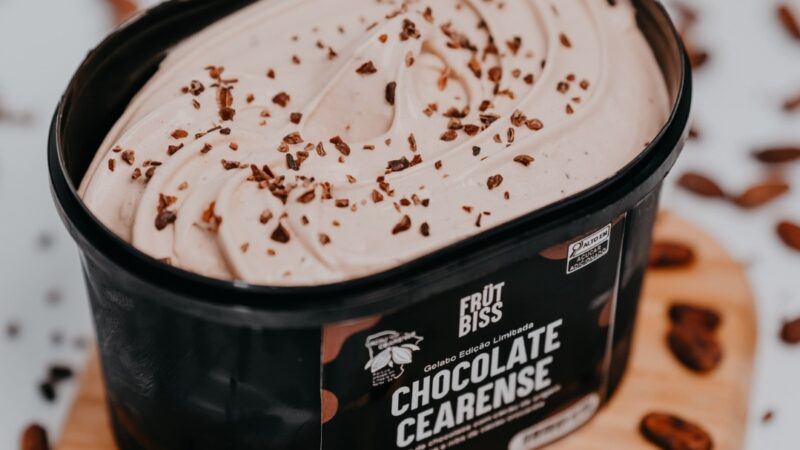 Frutbiss lança gelato de chocolate cearense feito com cacau local
