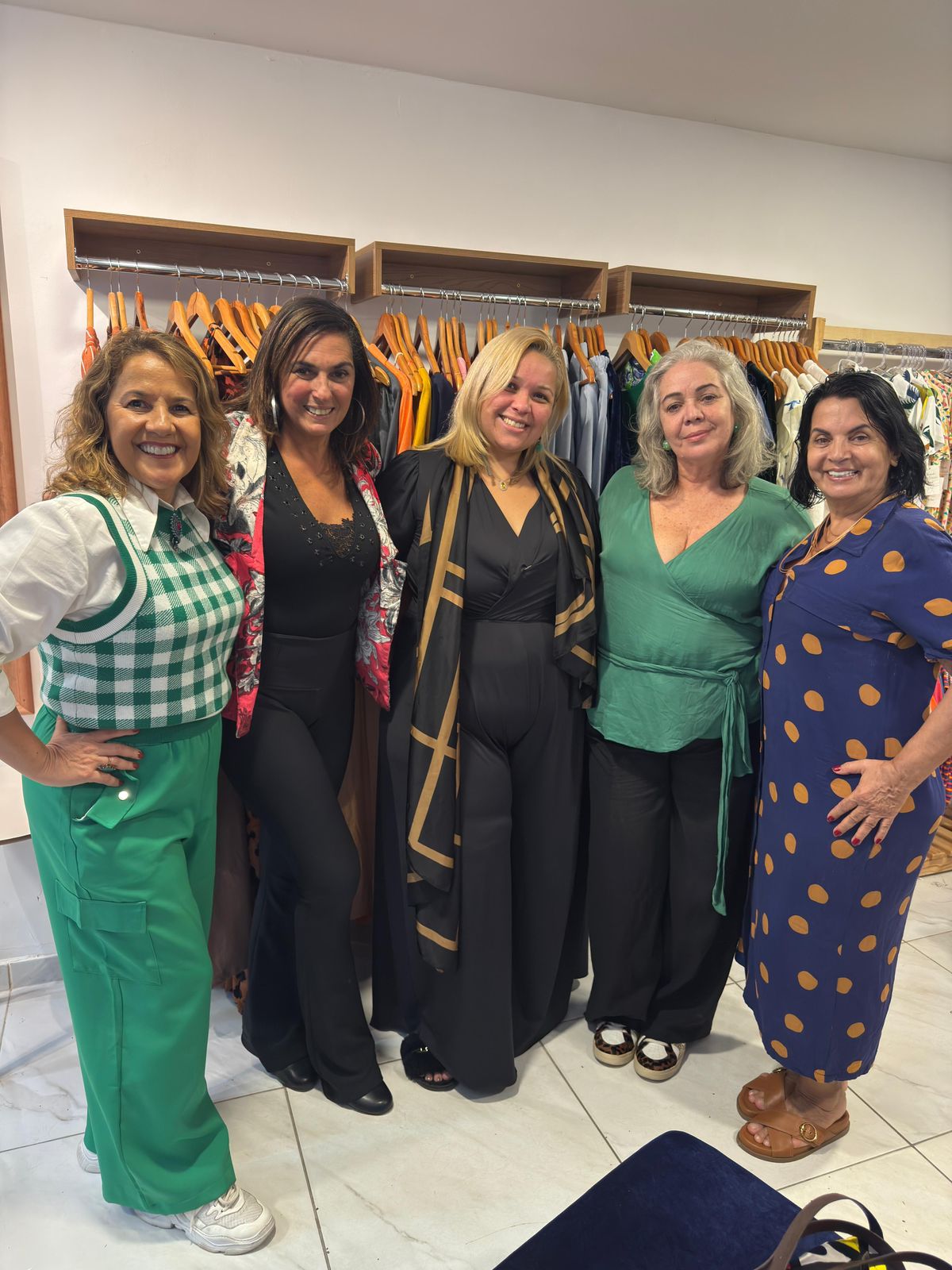 Jackeline Lima confirma presença no desfile da APADA no Clube Central